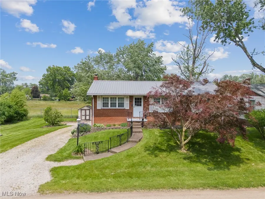 1701 42nd Nw Street, Canton, OH 44709 - Image #2