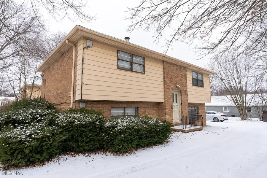 3928/3930 Frederick Street, Youngstown, OH 44515 - Image #2