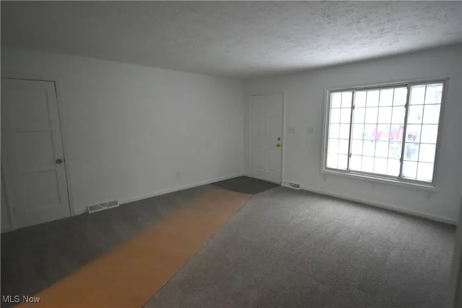 14508 Lakota Avenue, Cleveland, OH 44111 - Image #2