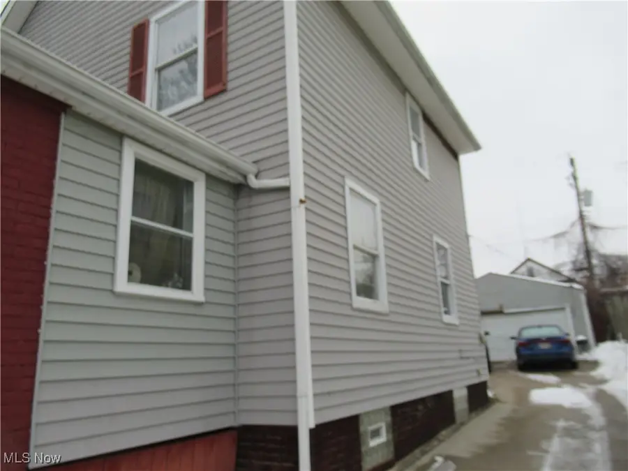 4927 E 84 Street, Garfield Heights, OH 44125 - Image #2