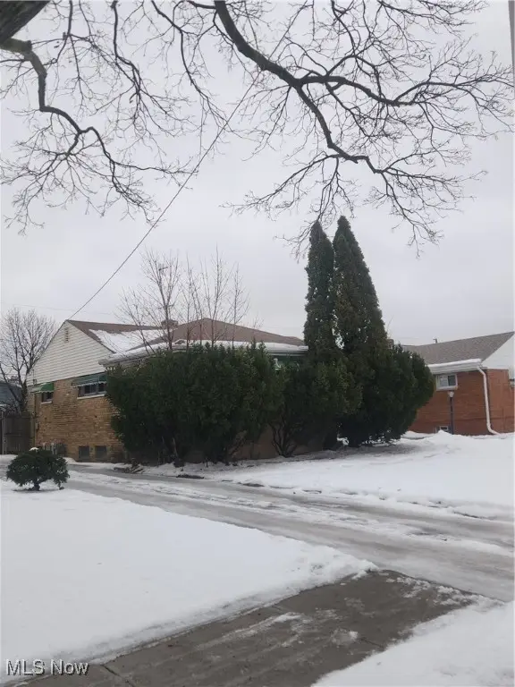 4209 E 187th Street, Cleveland, OH 44122 - #2
