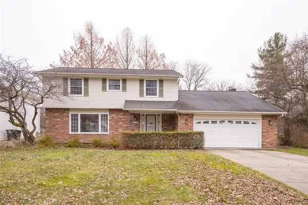 5228 Hickory Drive, Lyndhurst, OH 44124