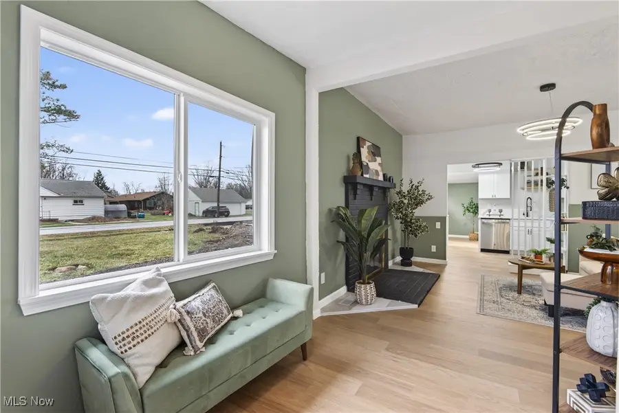 605 W Shore Boulevard, Sheffield Lake, OH 44054 - Image #3