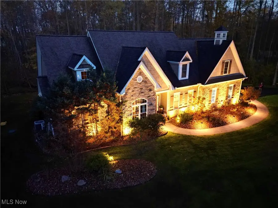 16155 Addington Court, Newbury, OH 44065 - Image #3