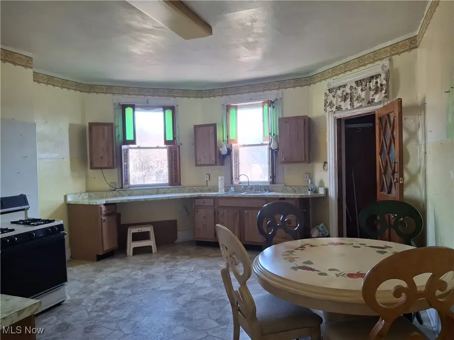 645 Logan Street, Steubenville, OH 43952 - Image #2