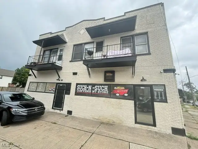 6802 Harvard Avenue, Cleveland, OH 44105 - Image #1