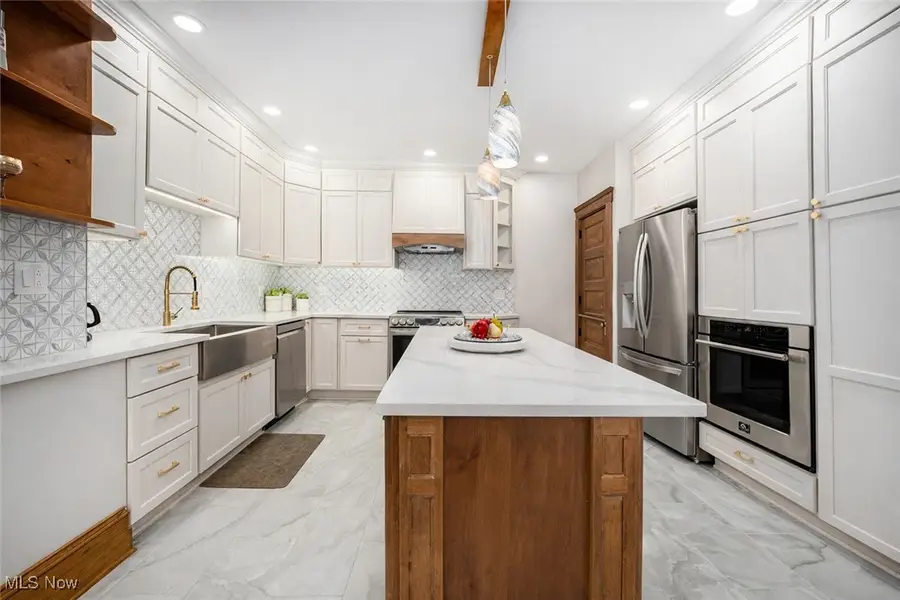 33895 Lorain Road, North Ridgeville, OH 44039 - #2