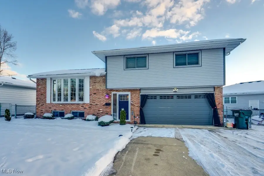 60 Santin Circle, Bedford, OH 44146 - Image #2