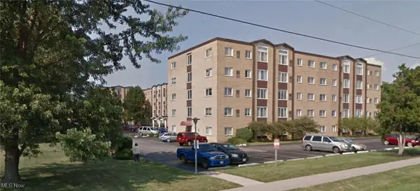 25735 Lorain Road #121, North Olmsted, OH 44070