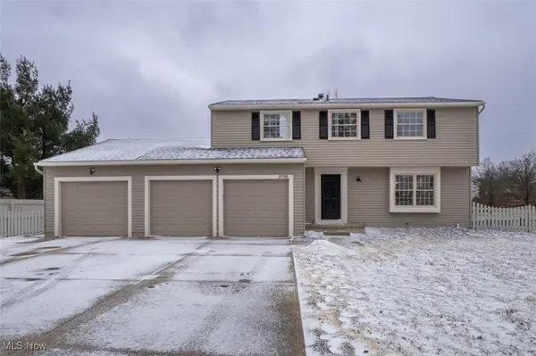 2798 E Celeste View Drive, Stow, OH 44224