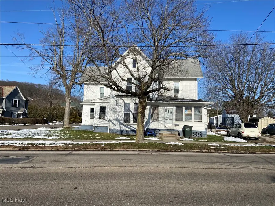 346 W State Street, Newcomerstown, OH 43832 - Image #3