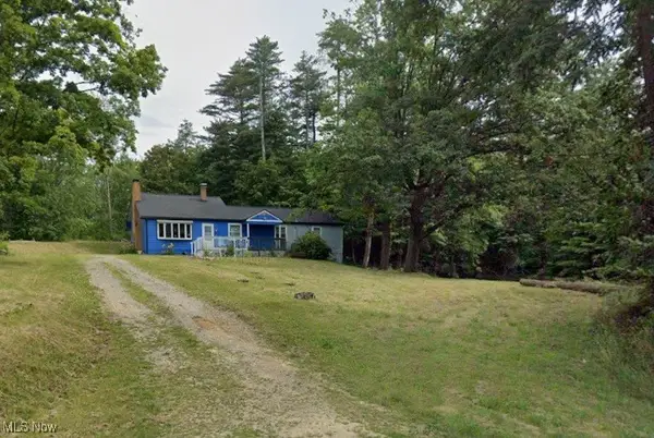 16137 Salem Church Ne Street, Alliance, OH 44601