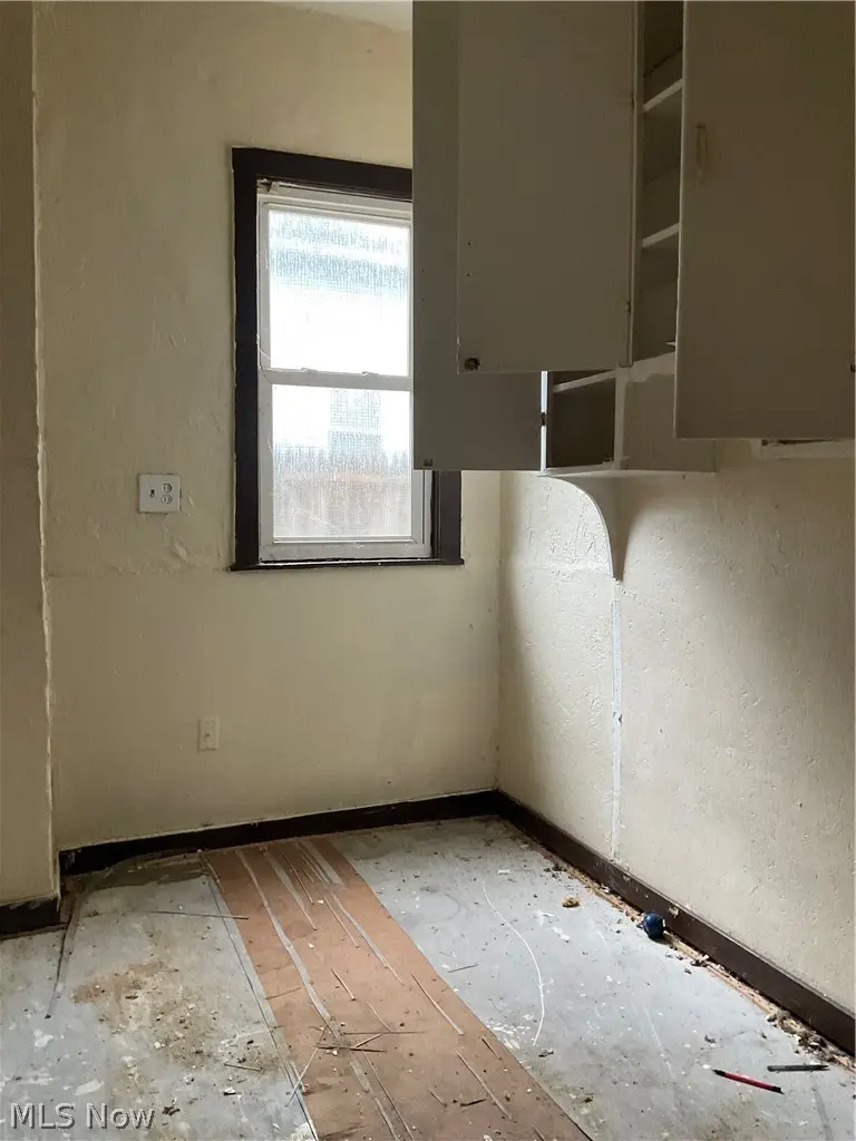 3654 E 53rd Street, Cleveland, OH 44105 - #3