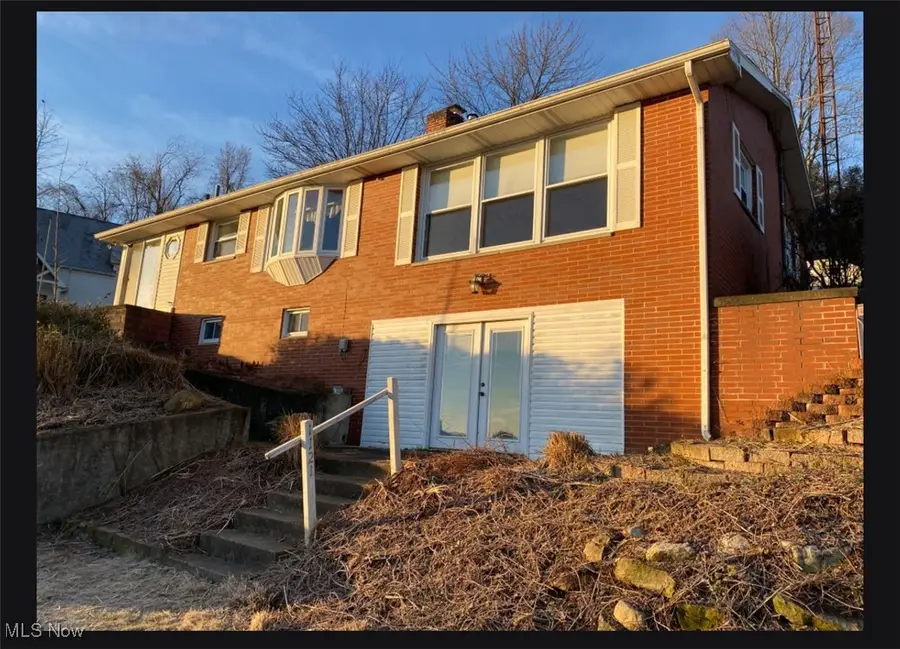 1121 Fiesta Sw Road, Dellroy, OH 44620 - Image #2