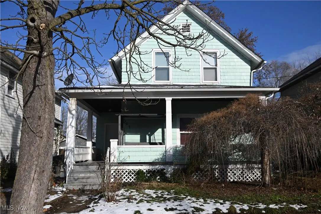 241 8th Street, Elyria, OH 44035 - #1