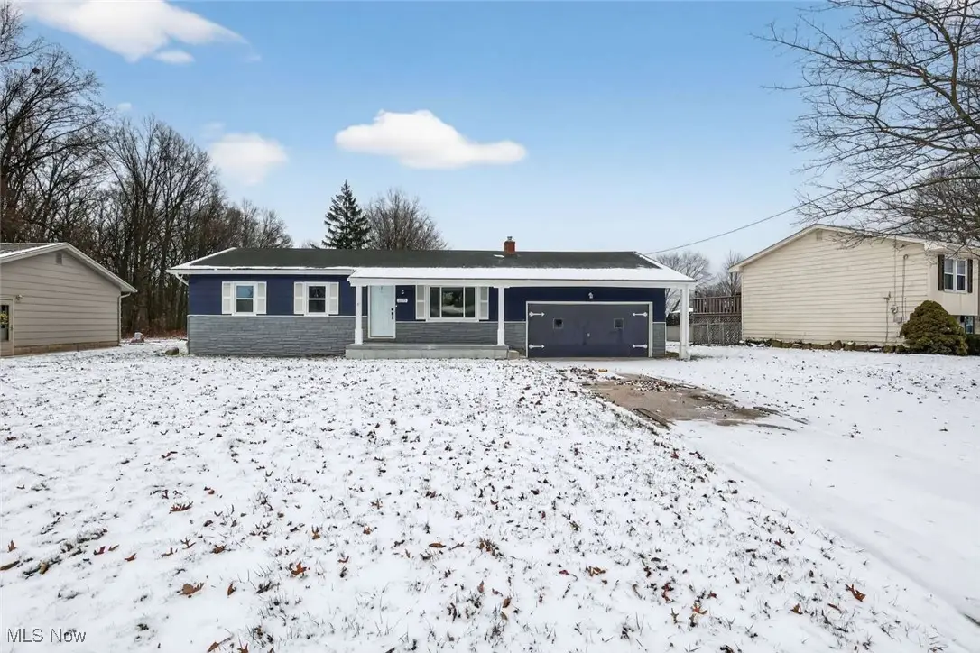 2215 Frostwood Drive, Austintown, OH 44515 - Image #1