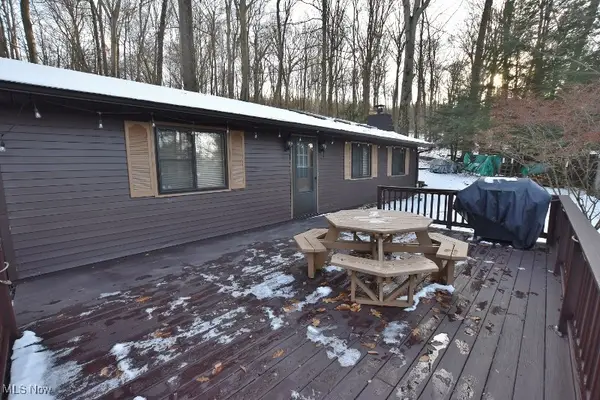 9316 Lakewood Ne Drive, Mineral City, OH 44656