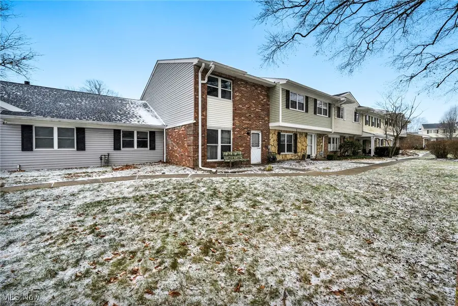 2095 Beechtree Drive, Uniontown, OH 44685 - Image #3