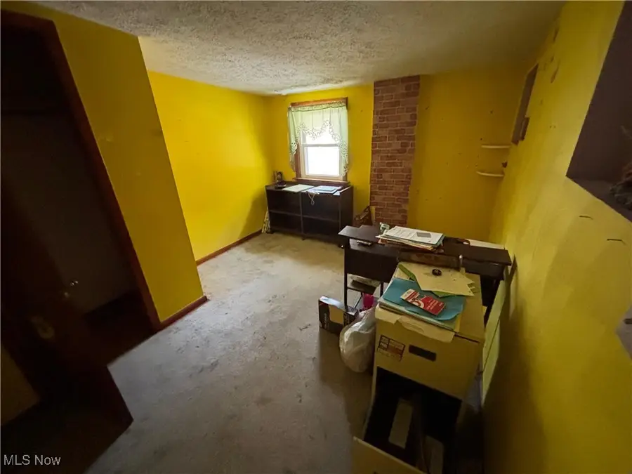 2371 Hillstock Avenue, Akron, OH 44312 - Image #2