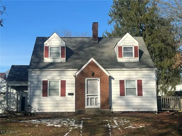 121 Park Drive, St Clairsville, OH 43950