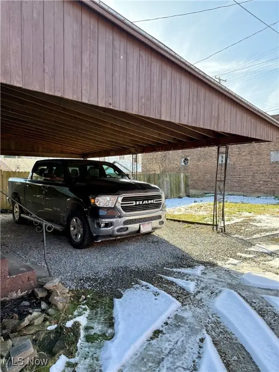 214 N Dawson Street, Uhrichsville, OH 44683 - Image #3