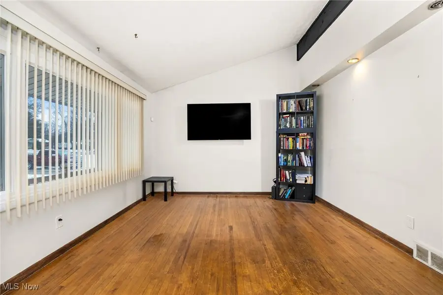 1035 Skyland Drive, Macedonia, OH 44056 - Image #3