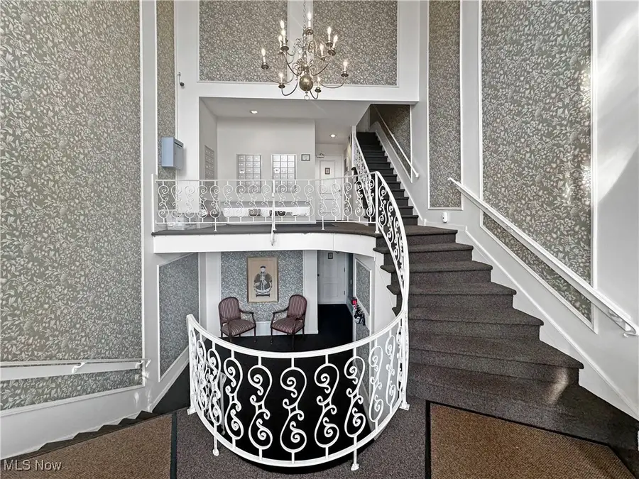 77 Atterbury Boulevard #208, Hudson, OH 44236 - Image #2