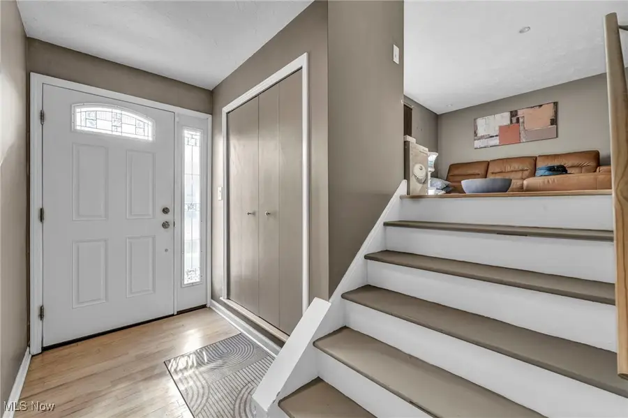 25021 Picone Lane, Bedford Heights, OH 44146 - Image #3