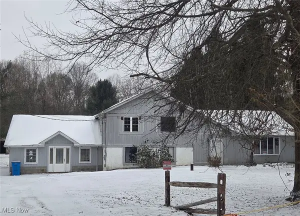 18420 Shaw Road, Chagrin Falls, OH 44023