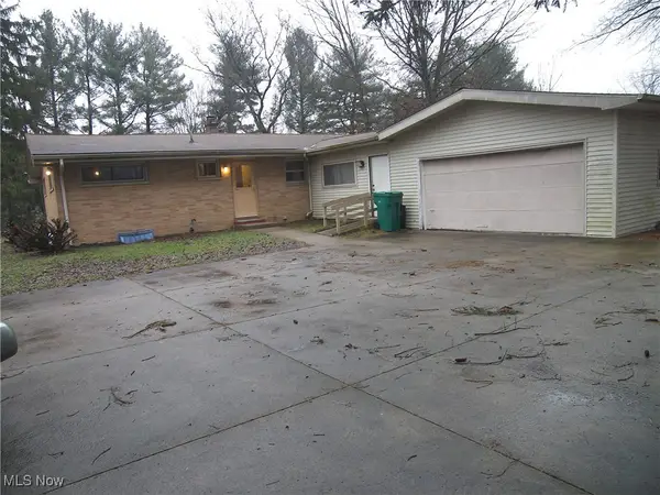 13717 Caves Road, Novelty, OH 44072