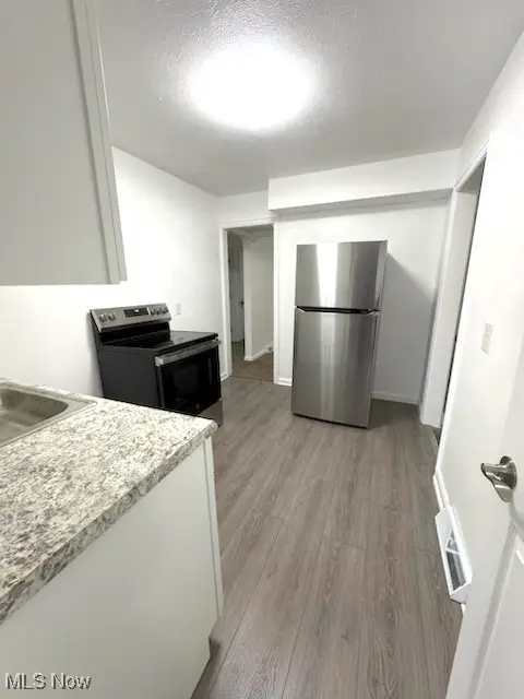 285 Plymouth Road, Eastlake, OH 44095 - Image #2