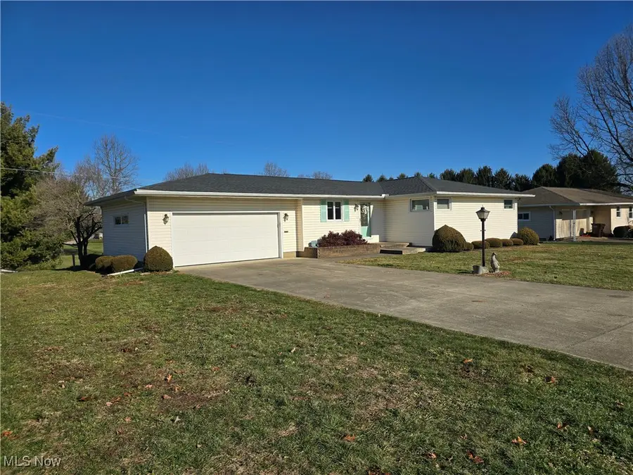 716 E 4th Street, West Lafayette, OH 43845 - Image #2