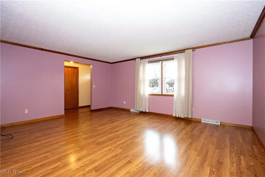 339 Villard Street, Apple Creek, OH 44606 - Image #2