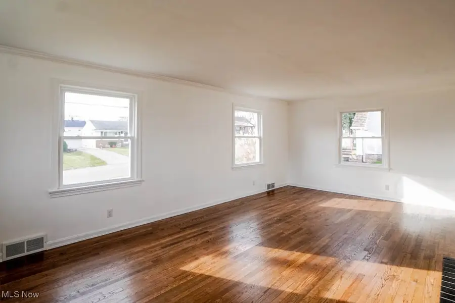 1233 29th Ne Street, Canton, OH 44714 - #2