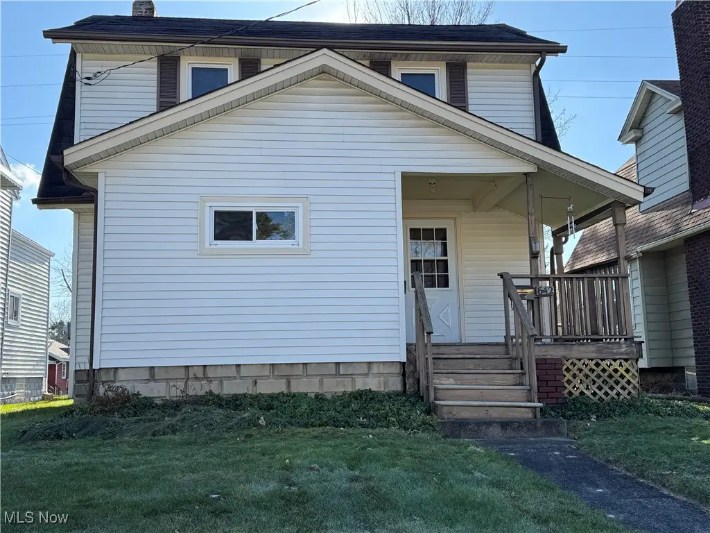 642 Marguerite Avenue, Cuyahoga Falls, OH 44221 - Image #1