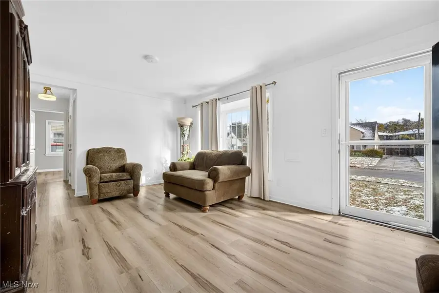 28785 Hazel Avenue, Wickliffe, OH 44092 - Image #3