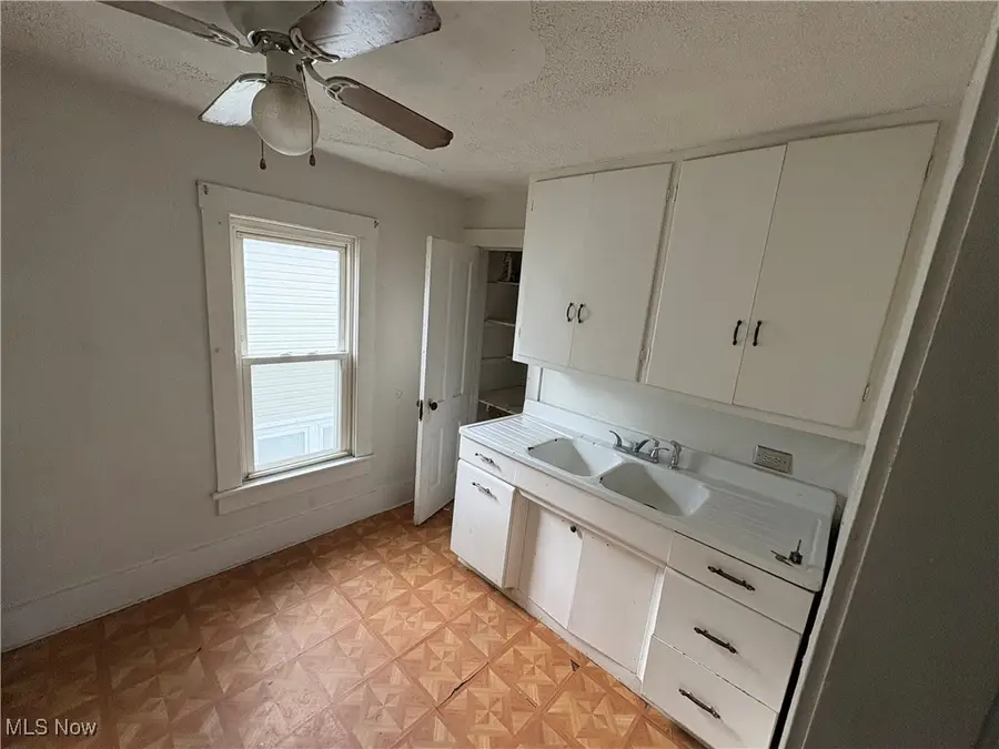 248 7th Nw Street, Barberton, OH 44203 - Image #3