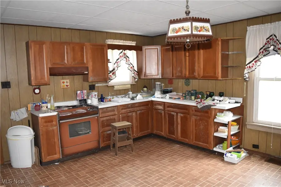 52140 Home Street, Saint Clairsville, OH 43950 - Image #2