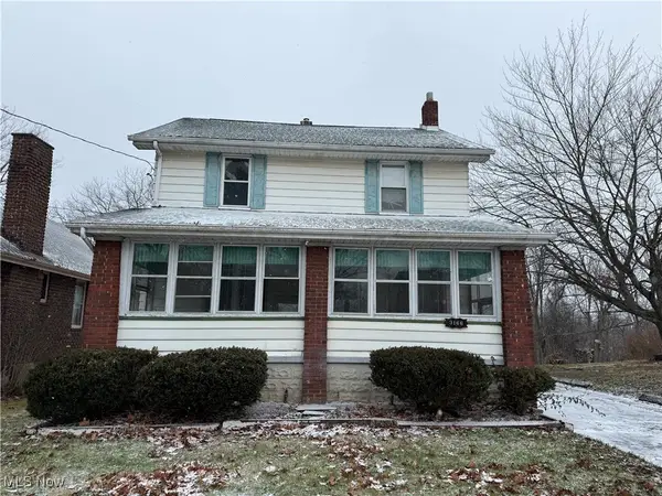 3166 Pine Hollow Drive, Youngstown, OH 44502