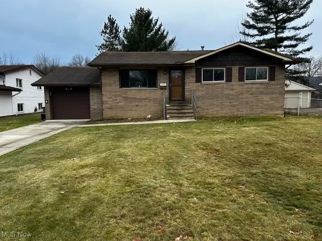 23939 Fairlawn Drive, North Olmsted, OH 44070 - Image #1