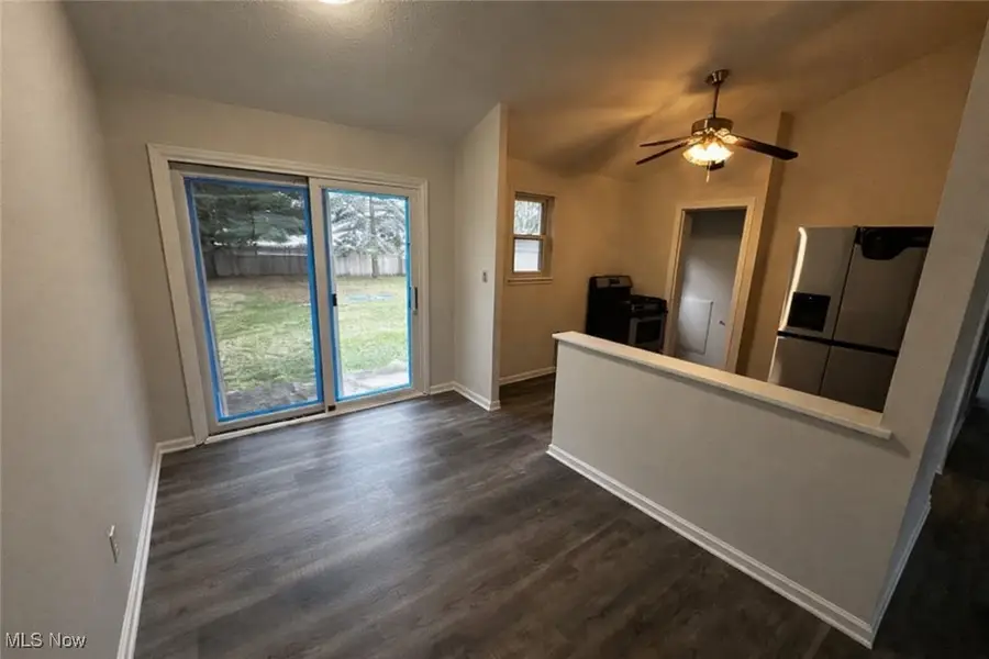 23939 Fairlawn Drive, North Olmsted, OH 44070 - Image #3