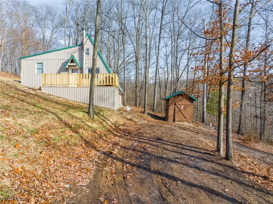 6257 Caddy Sw Road, Bowerston, OH 44695 - Image #2