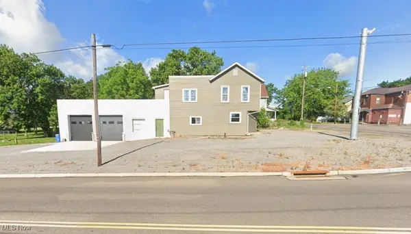 91 Union Se Avenue, Minerva, OH 44657