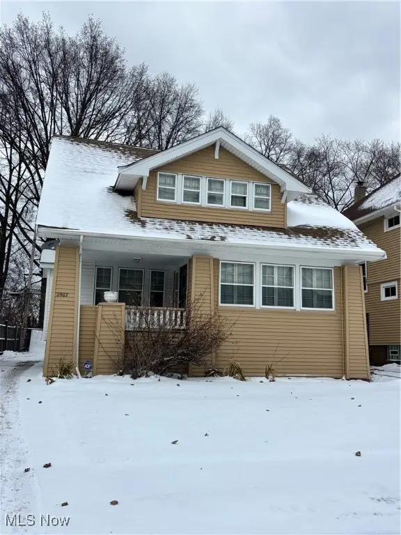 11907 Mount Overlook Avenue, Cleveland, OH 44120