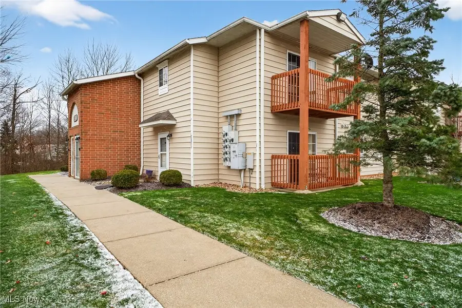 10373 Glenway Drive #202, Twinsburg, OH 44087 - Image #2