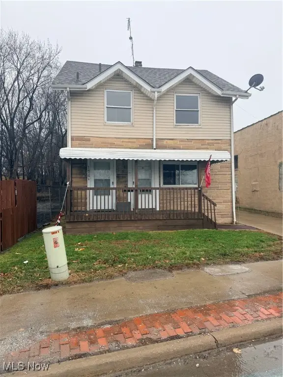 1419 S Main Street, Akron, OH 44301