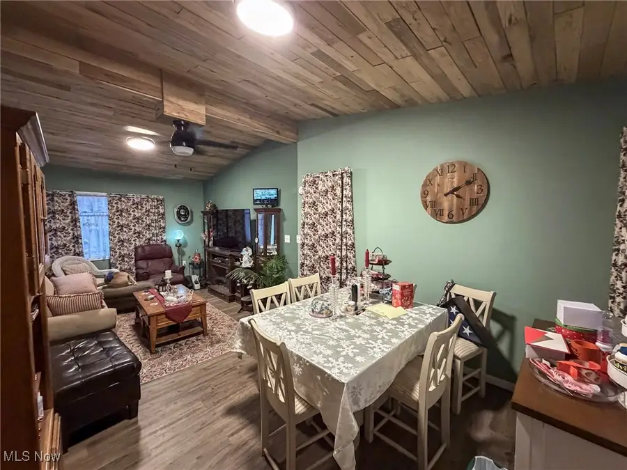 2849 Montgomery Nw Avenue, Warren, OH 44485 - Image #2