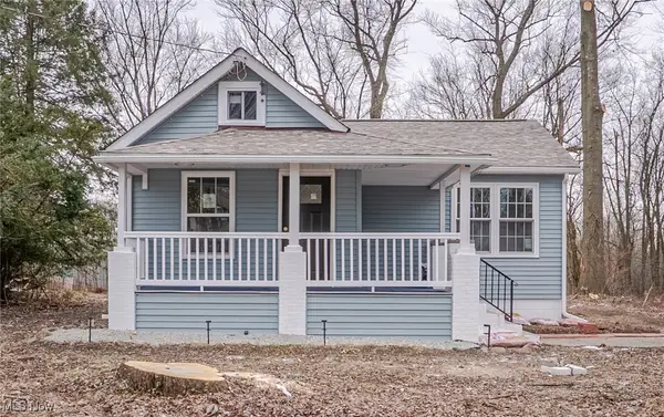 3343 Lawnview Avenue, Lowellville, OH 44436