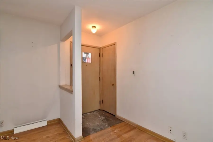 123 Willard Avenue, Bedford, OH 44146 - Image #2