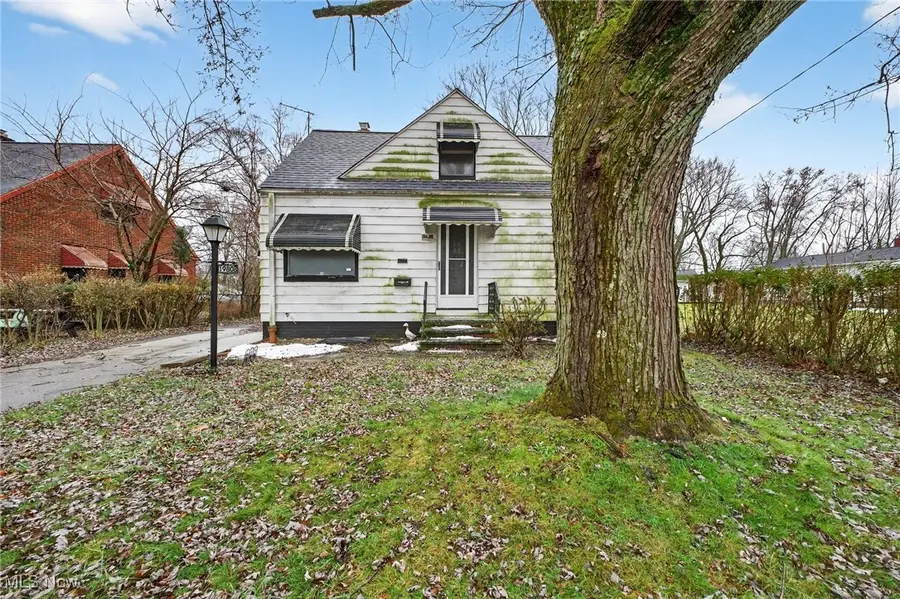 19808 Kings Highway, Warrensville Heights, OH 44122 - Image #2